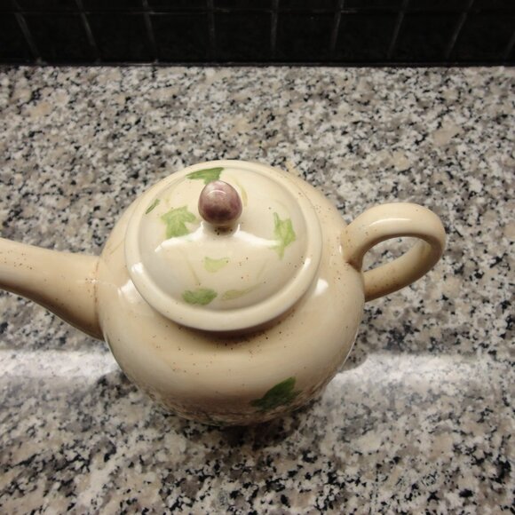 Hand Painted Teapot - Picture 6 of 10